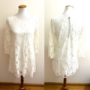 Show Me Your MuMu White Lace Dress